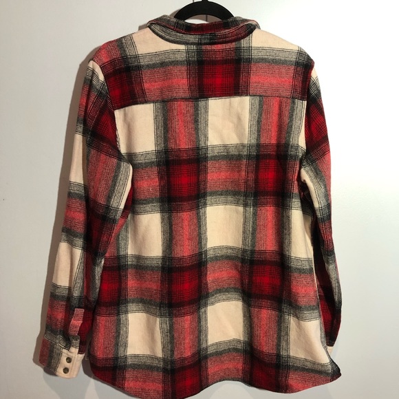 Woolrich Women’s Plaid Wool Botton Down Shirt Jacket - Picture 2 of 11